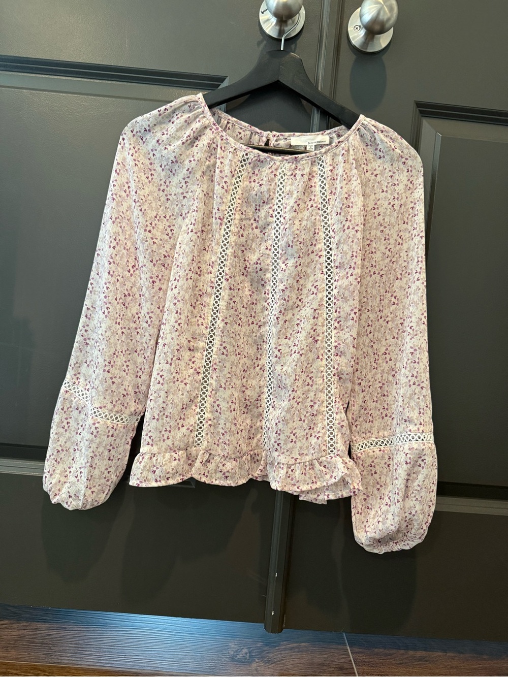 june & hudson Light Pink Floral Lace-Trim Peasant Blouse